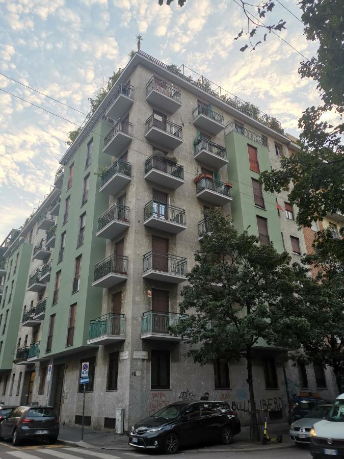 Milk Ribbon Apartment Milan Exterior photo